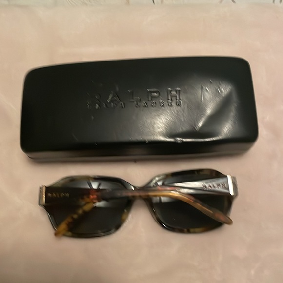 Ralph Ralph Lauren RA 5122 954/13 brown tortoise sunglasses with black hard case - Picture 2 of 13